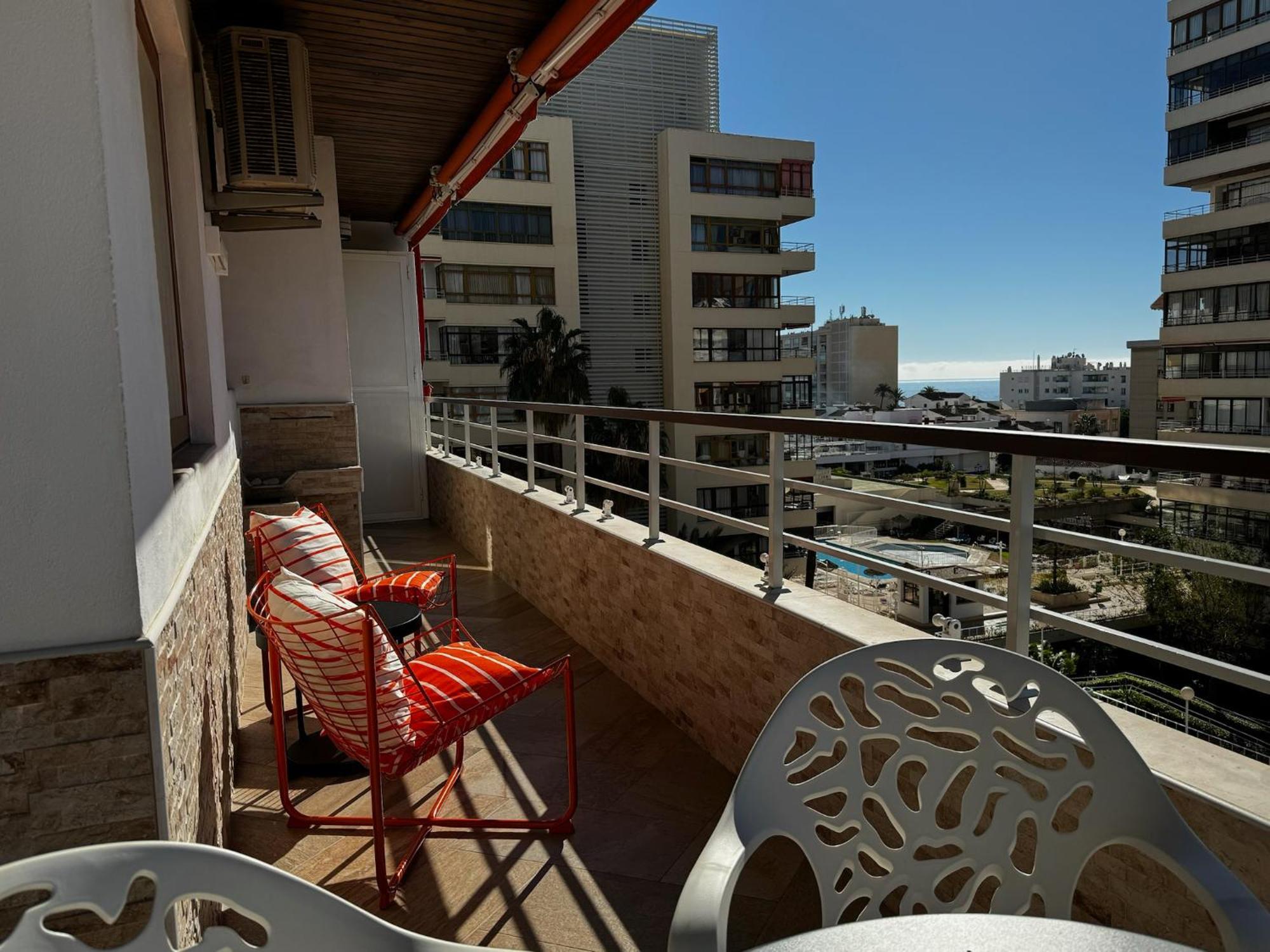 Modern In La Nogalera * Торремолинос